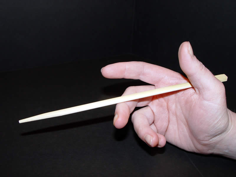 Как правильно держать китайский палочки для суши фото